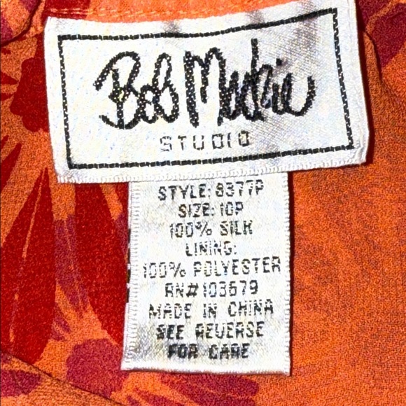 Bob Mackie Y2K 100% Silk Semi Sheer Top SZ 10P - Picture 6 of 6